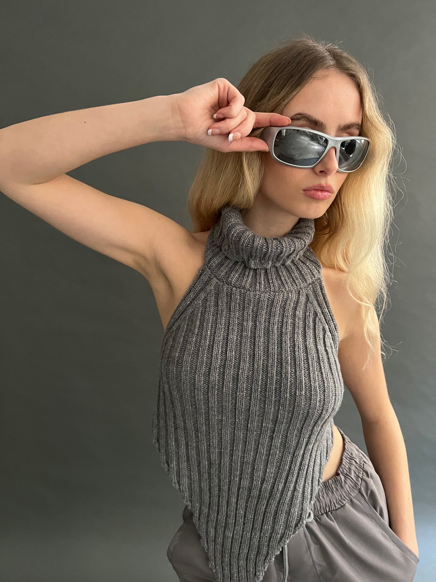 Knit Distressed Halterneck - Grey