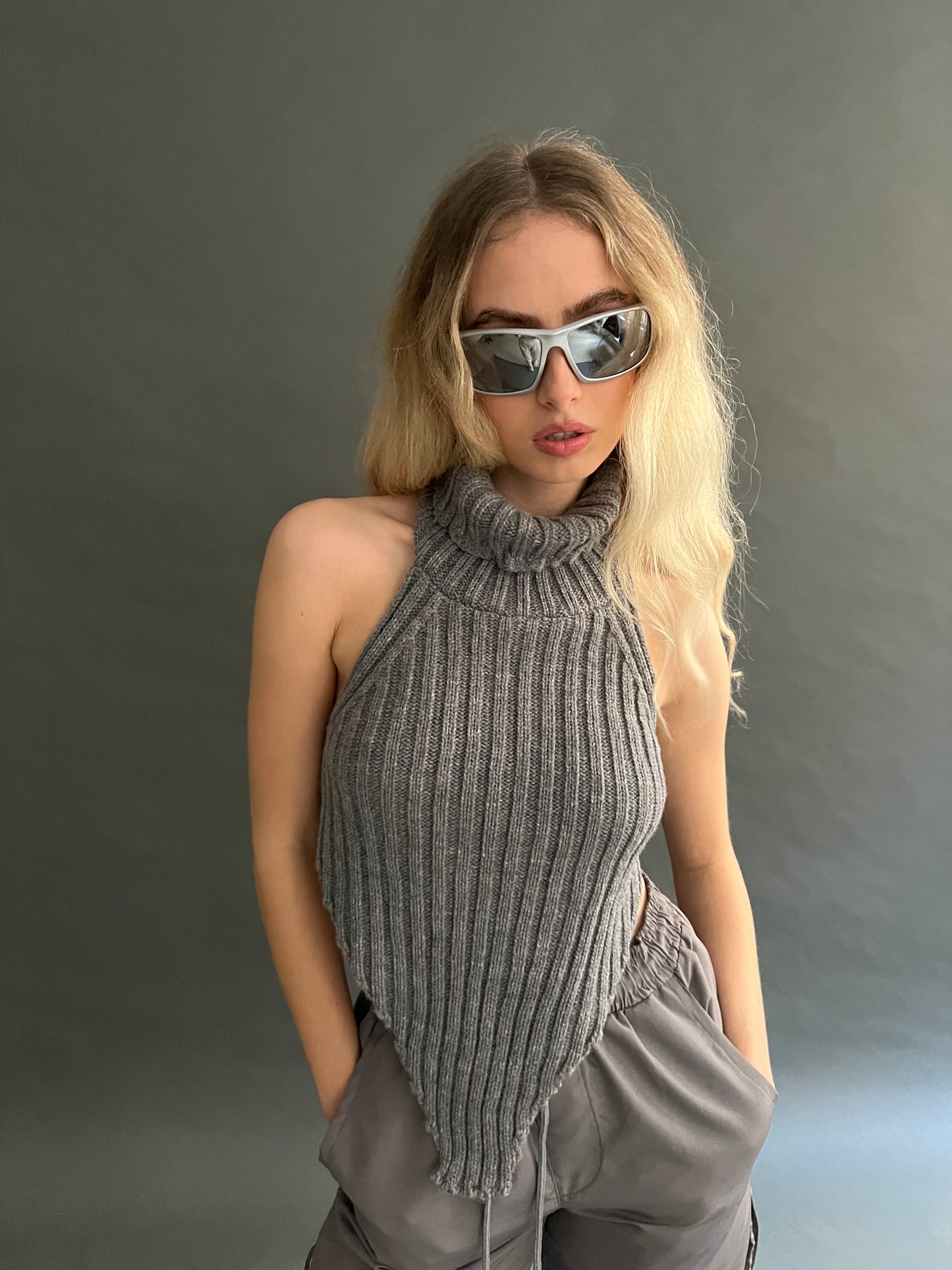 Knit Distressed Halterneck - Grey