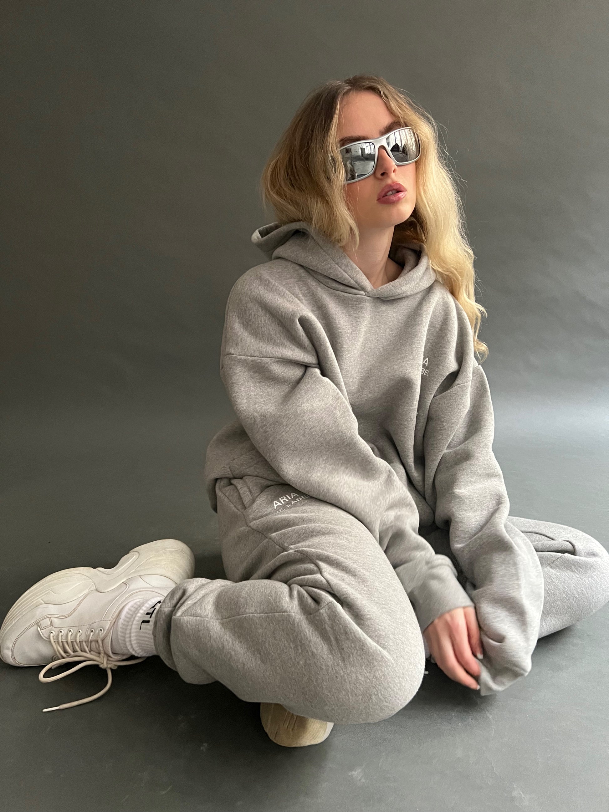 Grey sales oversized sweatpants